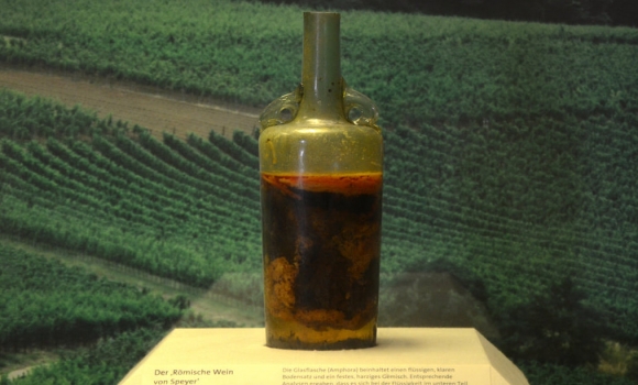 Vino de más de 1.600 años.